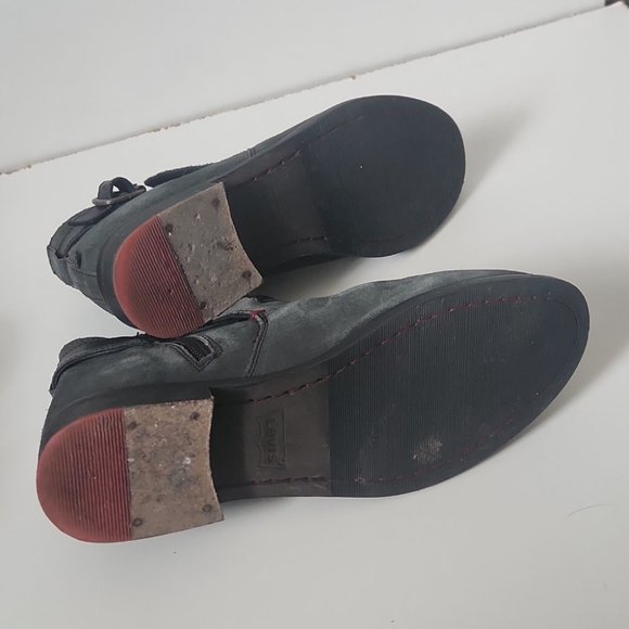 LEVI'S | Suede ankle boots gray black sz 7.5 - Picture 7 of 7